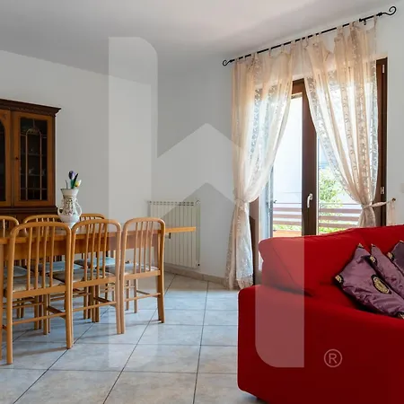 Homiday - Villino Mamma Rosanna فيلة *
